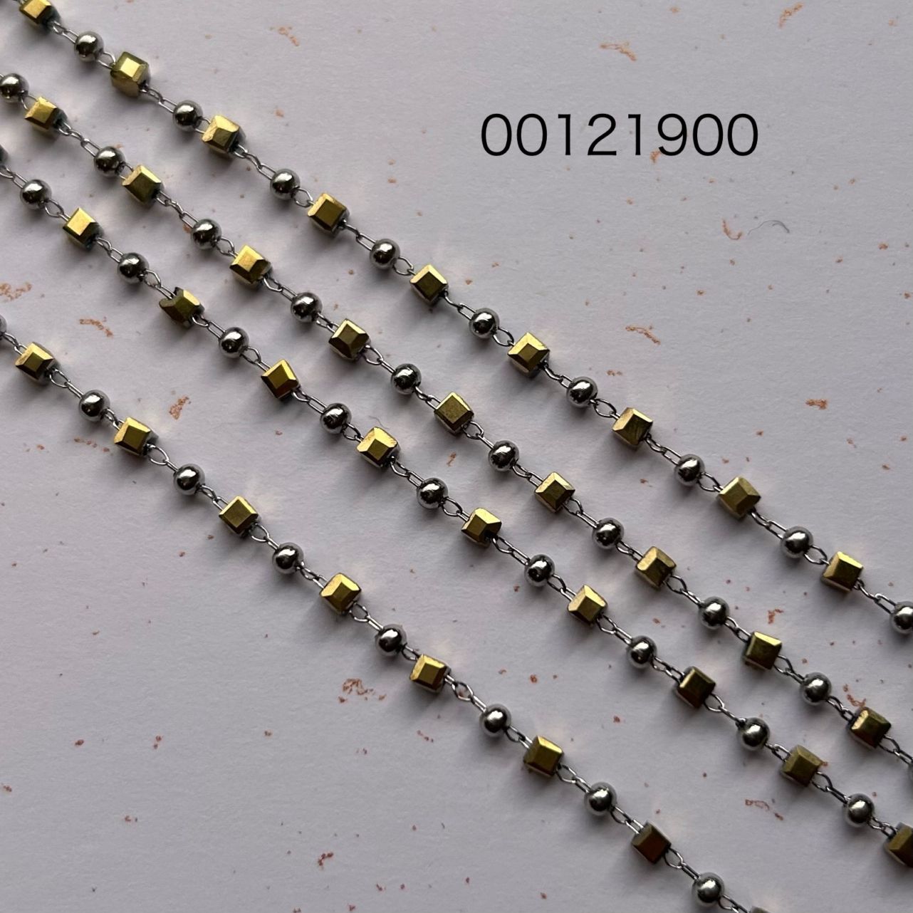 手作り装飾チェーン（ブロンズ四方形）