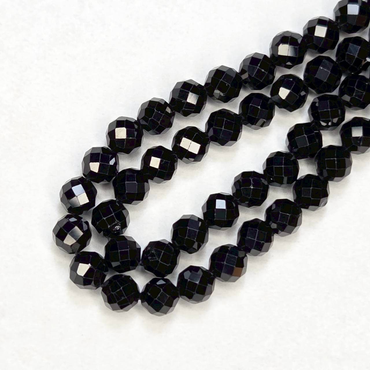 天然石連ビーズ‐スピネル5㎜カット