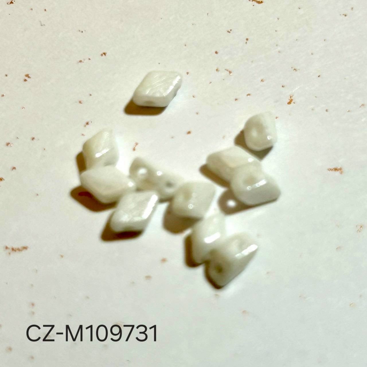 チェコビーズひし形