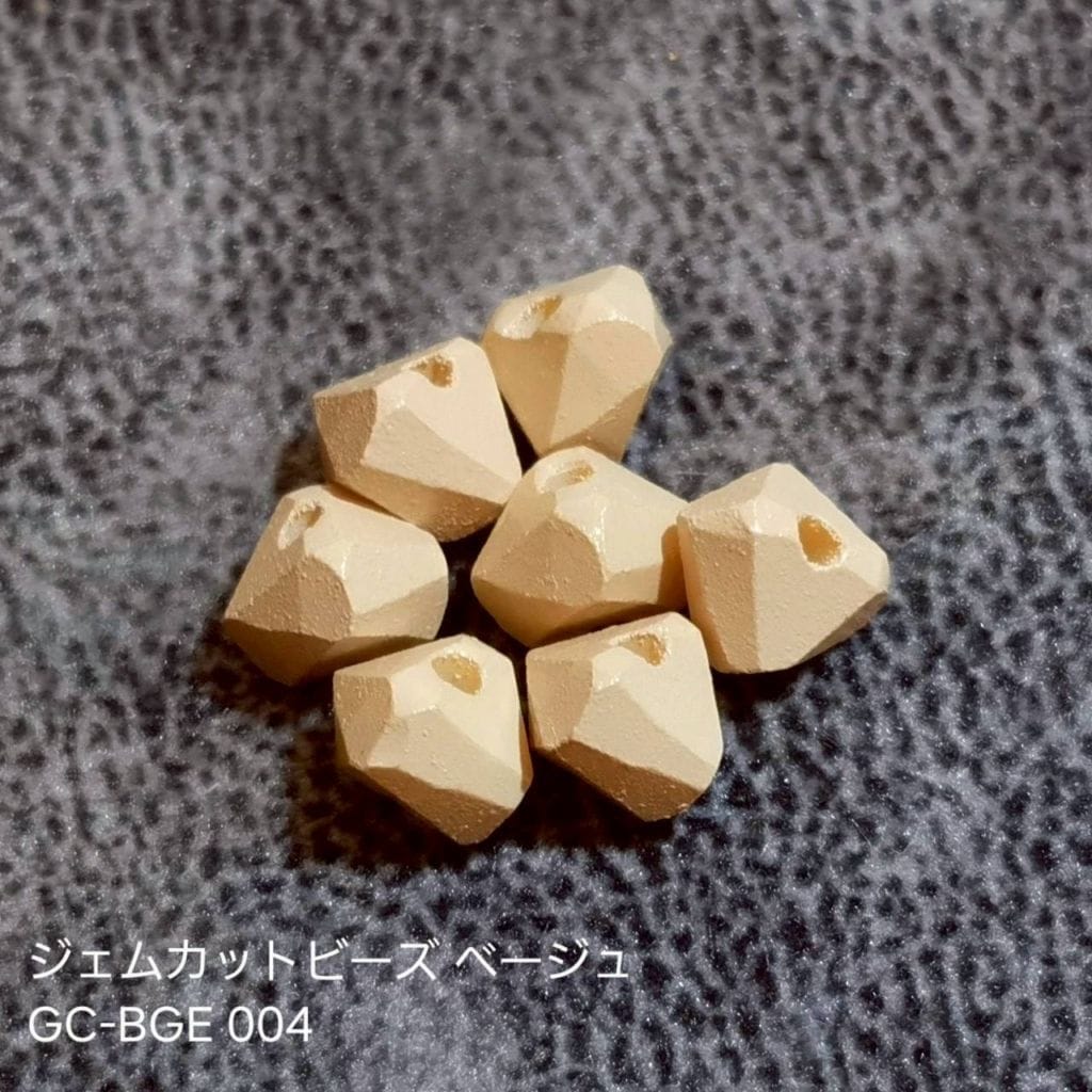 ジェムカットビーズ ベージュ