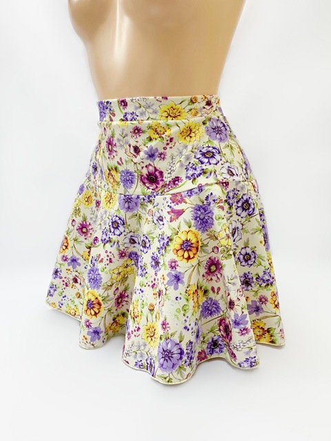 コスメイトオリジナル 花柄二段フレアースカート