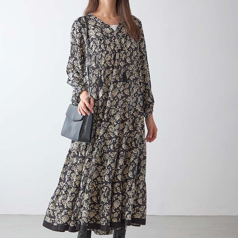 モノトーン更紗プリントティアードワンピース | ワンピース | Fanaka