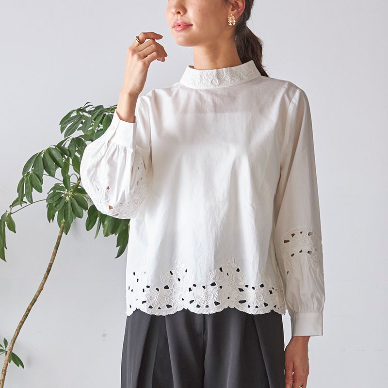 スカラップカットワークハイネックブラウス | トップス | Fanaka