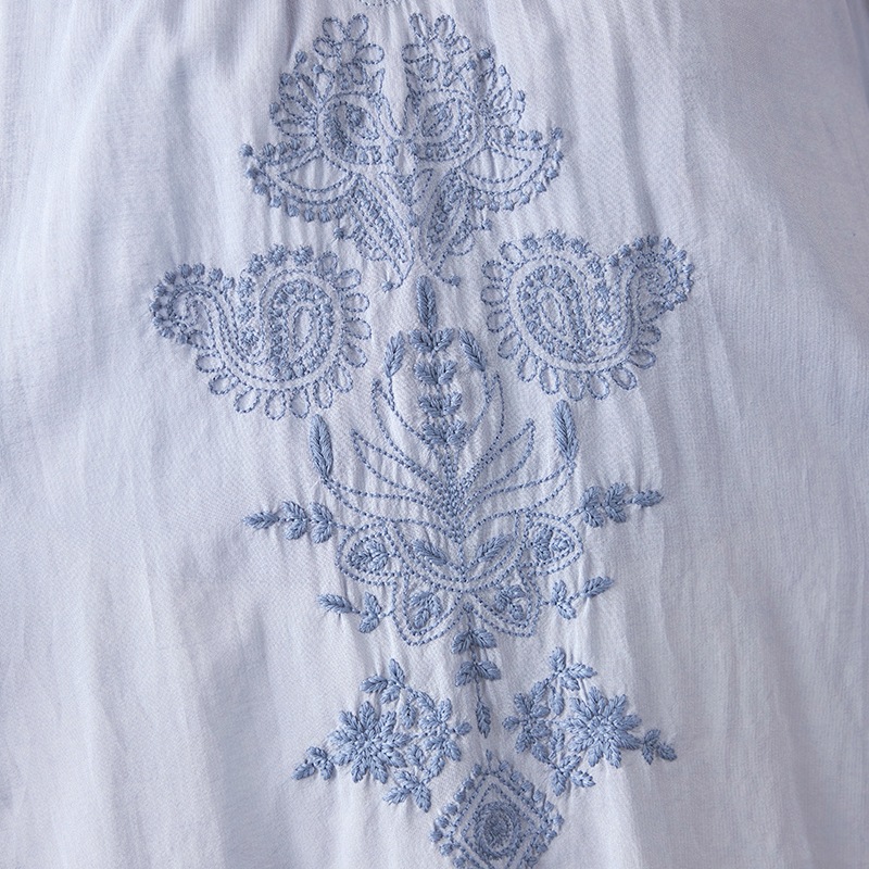 �����󥫥����ɽ�����å�����˥å��֥饦��