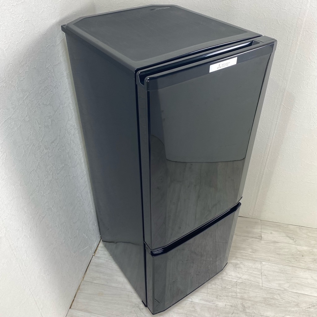 三菱 冷蔵庫 146L【MR-P15A-B】　ブラック　★送料無料 Amazon.co.jp: 三菱 冷蔵庫 ボトム冷凍室 右開き 146L