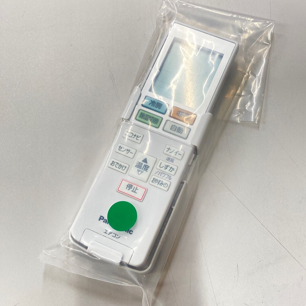 未使用 パナソニック 純正エアコン用リモコンACXA75C02360