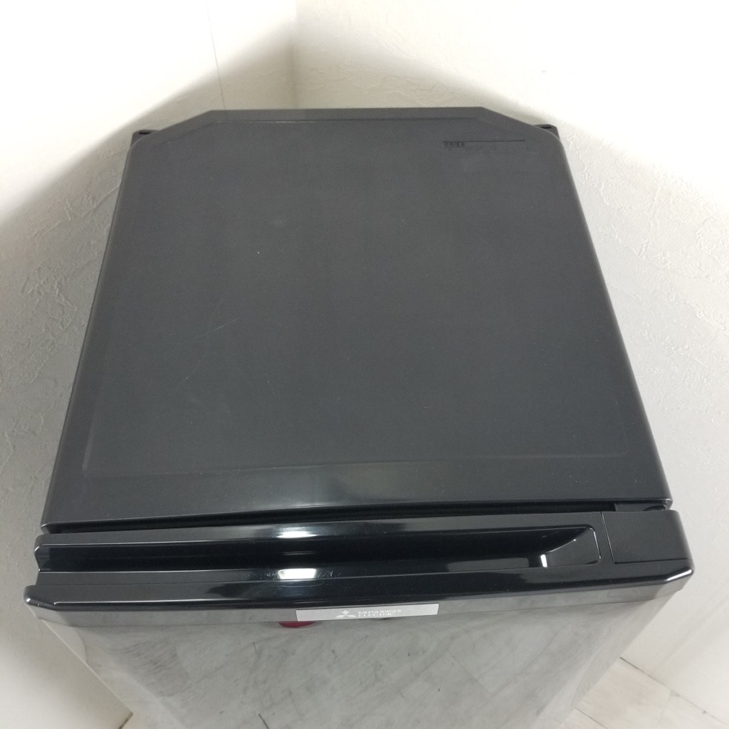 中古 146L 2ドア冷蔵庫 サファイアブラック 三菱電機 MR-P15Z-B1 2016
