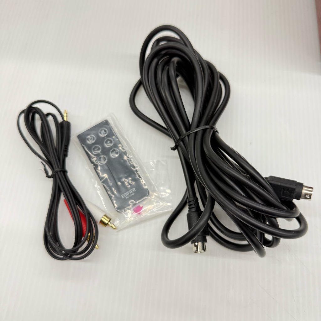 ��� Edifier �����ƥ��֥��ԡ����� Bluetooth�֥å�������շ����ԡ����� R1700BT 