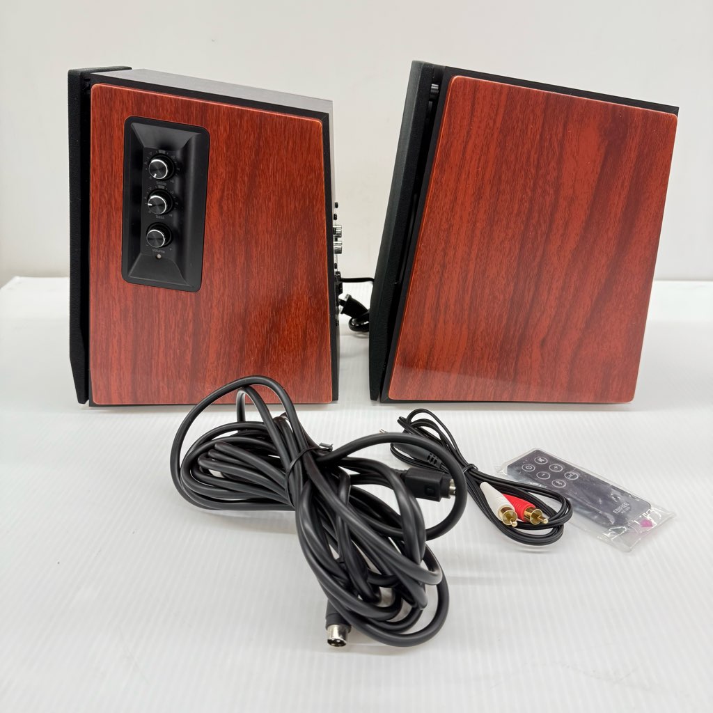 ��� Edifier �����ƥ��֥��ԡ����� Bluetooth�֥å�������շ����ԡ����� R1700BT 