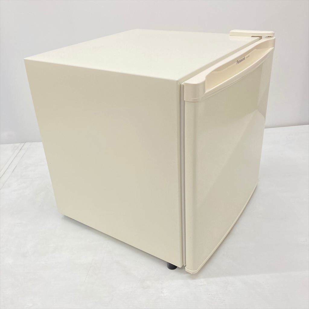 中古 45L 1ドア冷蔵庫 NR-A50W-W コンパクトキューブタイプ オフ