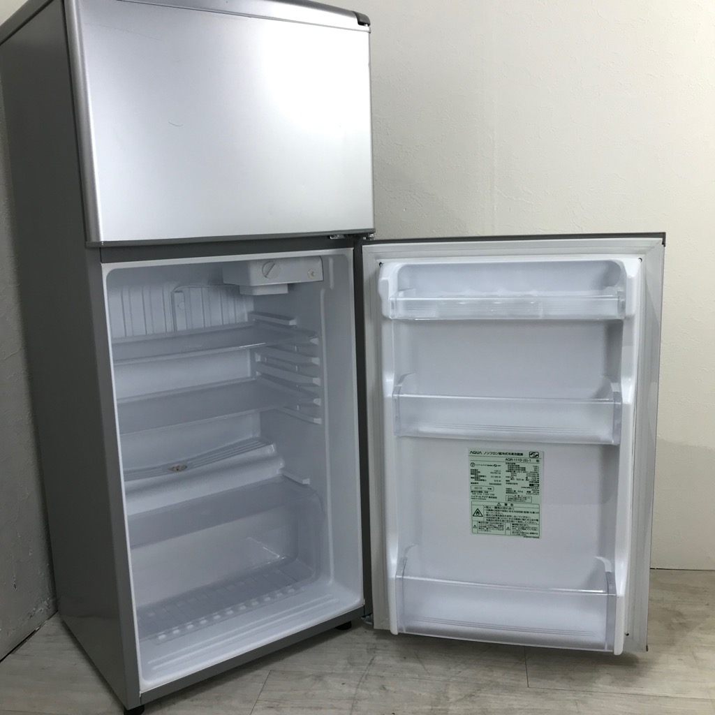 中古 109L 2ドア冷蔵庫 ハイアール AQR-111D 2015年製 一人暮らしの 