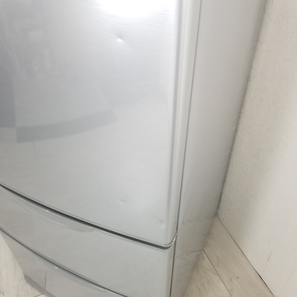 中古 近郊送料格安 272L 3ドア冷蔵庫 ハイアールアクア AQR-271C-S
