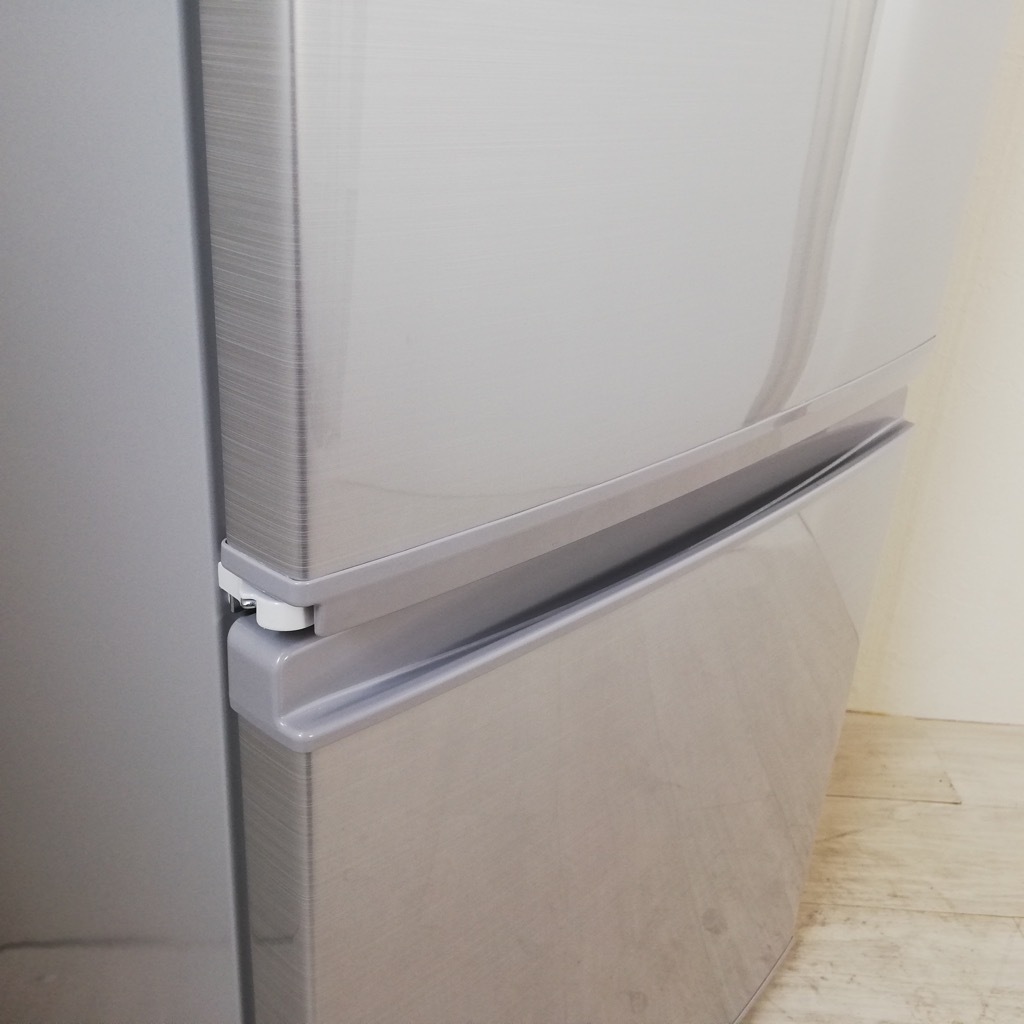 中古 137L つけかえどっちもドア シルバー 2ドア冷蔵庫 シャープ 自動