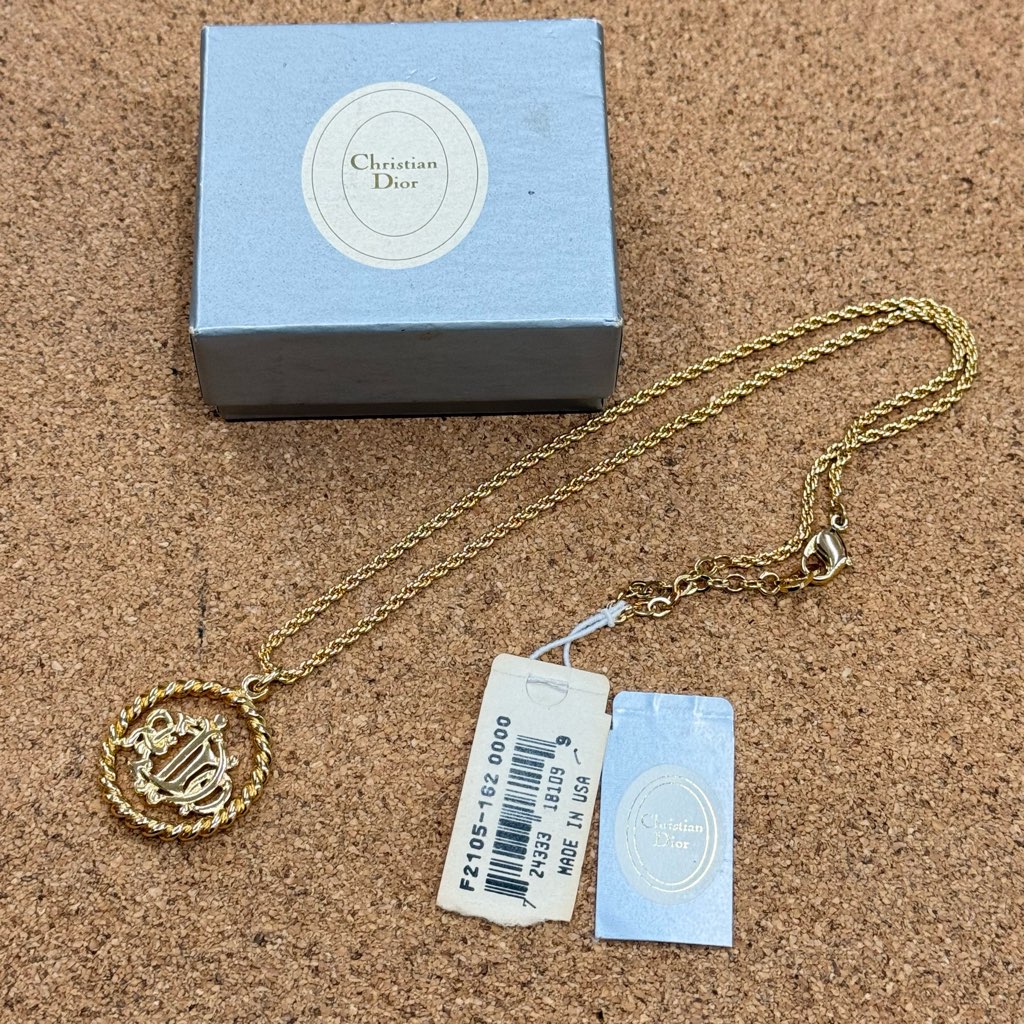 ������� ChristianDior �����ͥå��쥹 �������� ������� 