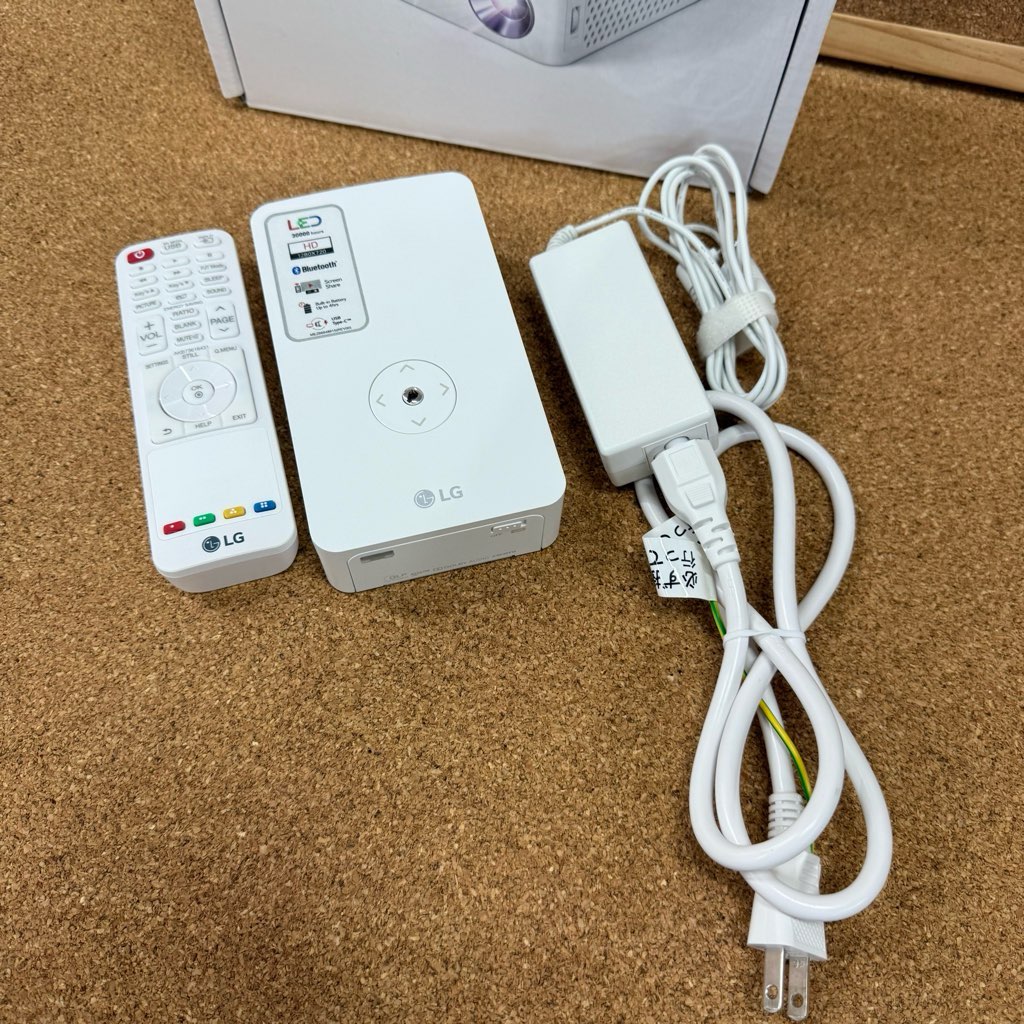  LG ݡ֥LEDץ PH30JG ۥ磻 