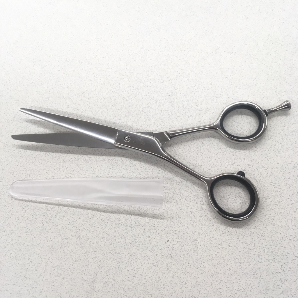 ほぼ未使用 ジョーウェル 左用カットシザーズ LC-60 6インチ 定価41,040円 ほぼ未使用 ジョーウェル 左用カットシザーズ LC-60 6インチ 定41.040円