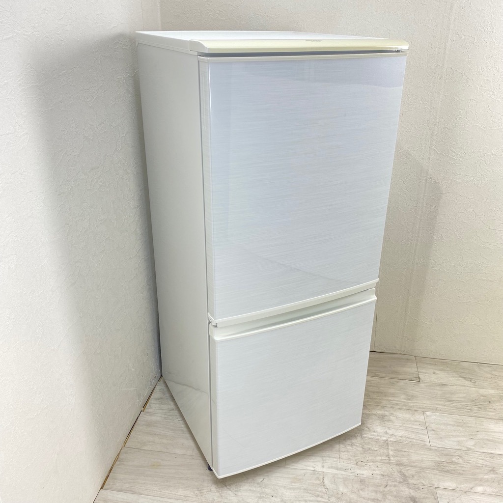 中古 冷蔵庫 137L シャープ つけかえどっちもドア SJ-14W-W 2012年製 2