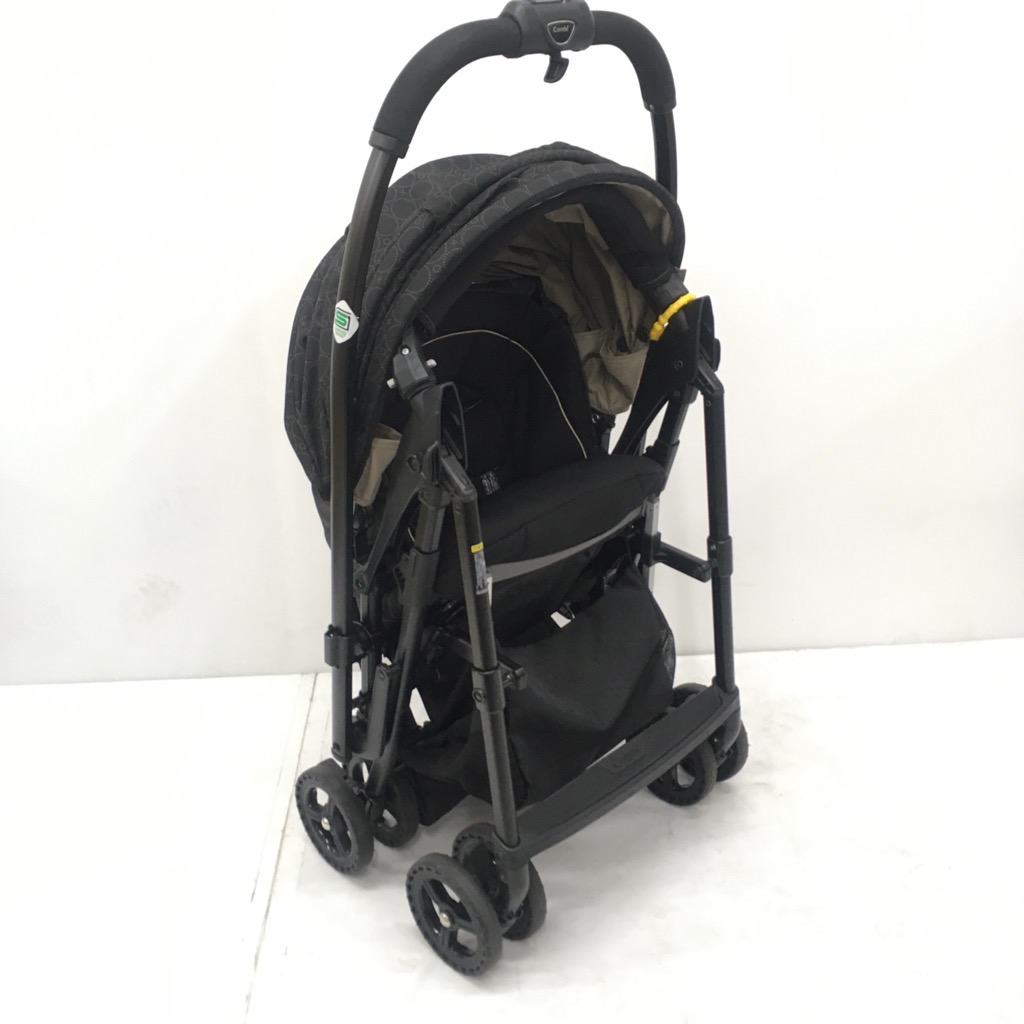 中古 美品 Combi コンビ A型ベビーカー メチャカルハンディ 軽量