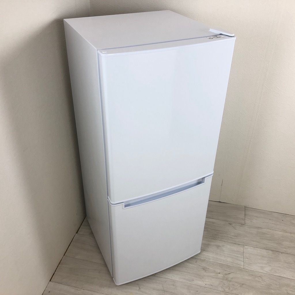 は自分にプチご褒美を ★送料・設置無料★ 中古 (No.0414) ニトリ 2ドア冷蔵庫 - 冷蔵庫