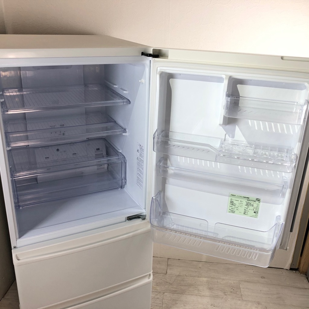 中古 店舗近郊送料格安 272L 3ドア冷蔵庫 アクア 右開き AQR-271F-W 