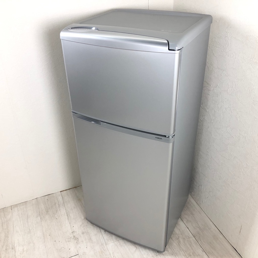 中古 109L 2ドア冷蔵庫 ハイアール アクア シルバー 2016年～2017年製 