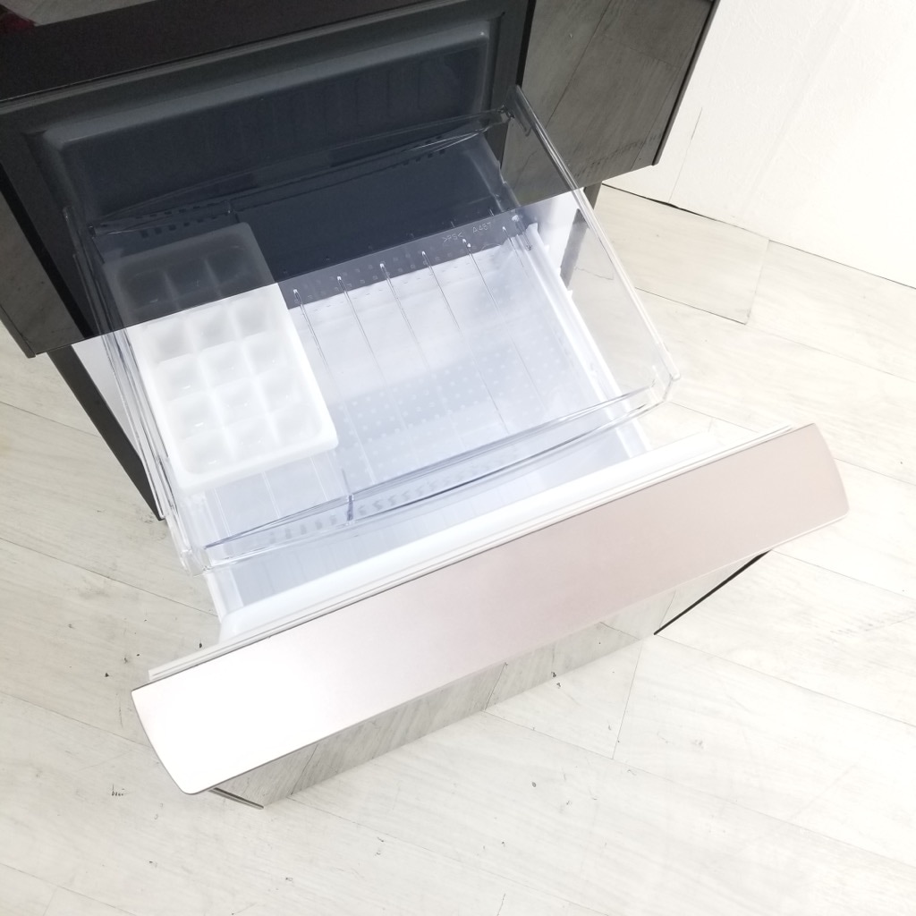 中古 137L ガラスドア 2ドア冷蔵庫 シャープ SJ-GD14D-B 2018年製