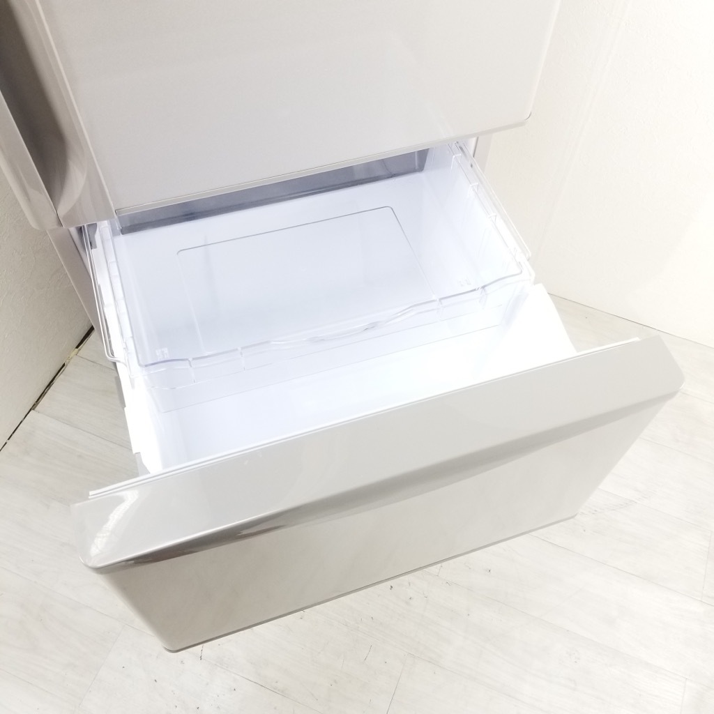 中古 265L 3ドア冷蔵庫 日立 R-27FV 2015年製 ライトブラウン 右開き 中古 265L 3ドア冷蔵庫 日立 R-27FV 2015年製 ライトブラウン 右開き