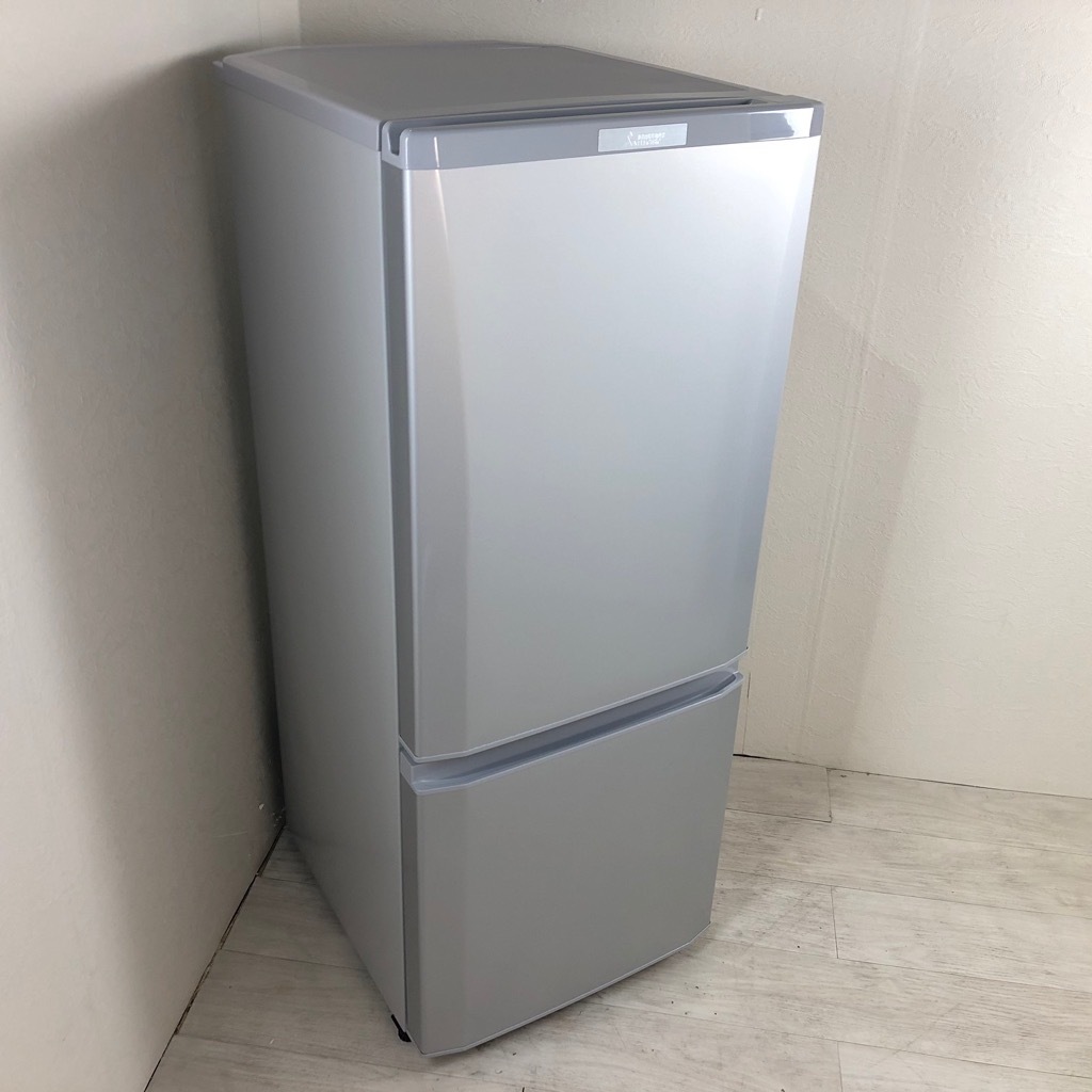 中古 高年式 2ドア冷蔵庫 146L 自動霜取りファン式 三菱 シルバー MR 
