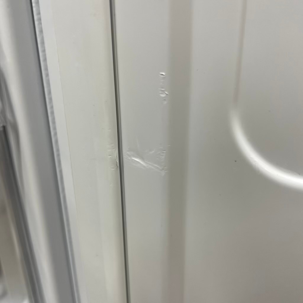 ��ť����ꥹ������� 80L ���������� IUSN-8A-W 2023ǯ�� �ե��� �ۥ磻��