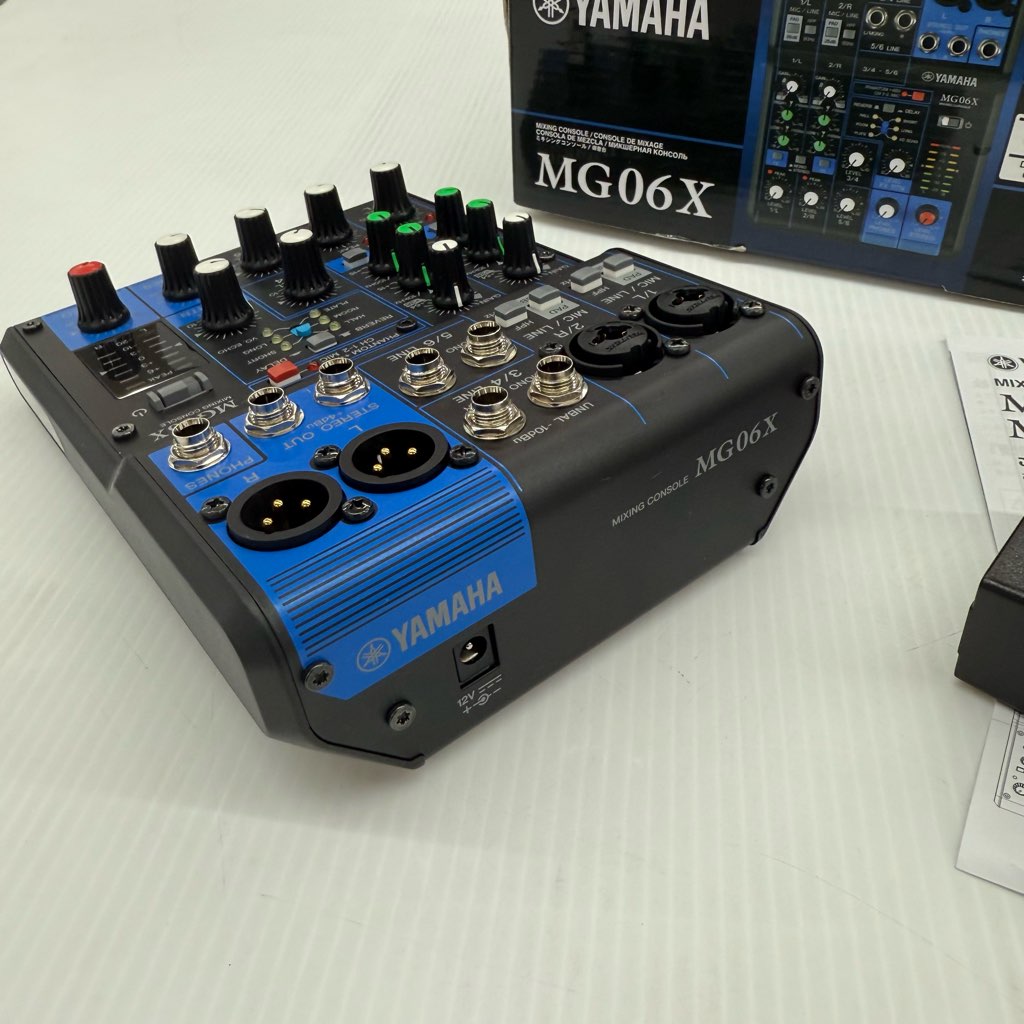 中古美品 ヤマハ アナログミキサー 6ch MG06X