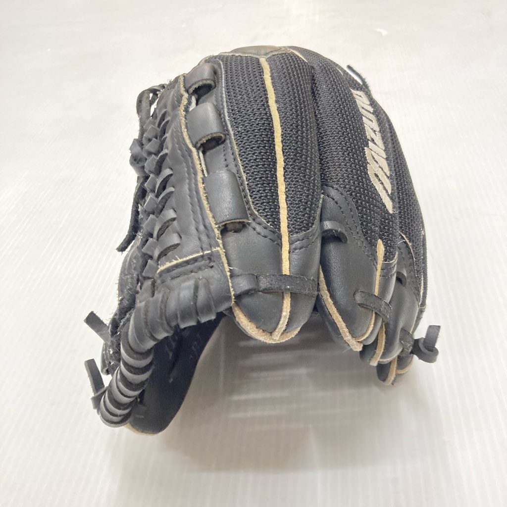 中古 ミズノ BLURシリーズ 一般軟式用 内野用グローブ 背面メッシュ