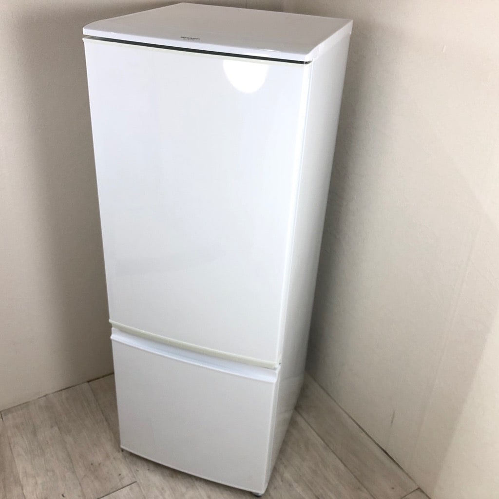 中古 167L 2ドア冷蔵庫 シャープ つけかえどっちもドア 2015年 