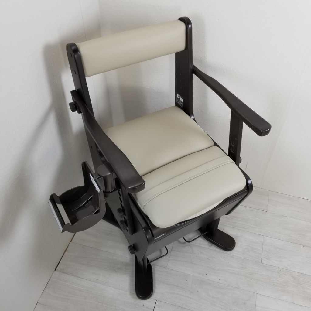 中古 未使用 家具調トイレ（座楽）ベーシック パナソニック PN-L23306 