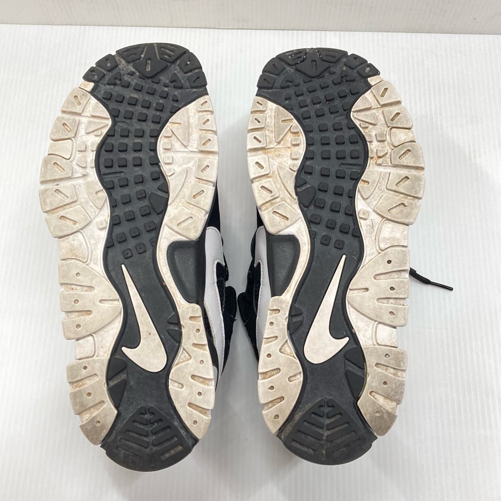中古 NIKE エアバラージ LOW AIR BARRAGE CD7510-001 黒×白 US9 洗浄済み