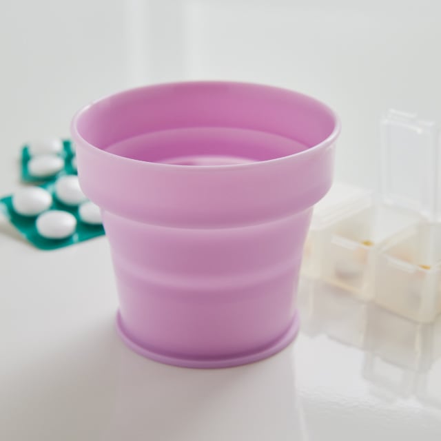 コップ 折りたたみ うがいコップ ピンク ISETO 伊勢藤（I-602）[KU] 4966149602139