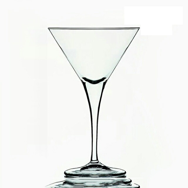 カクテルグラス イプシロン 240 245ml 6個 ボルミオリロッコ（BO-1366）