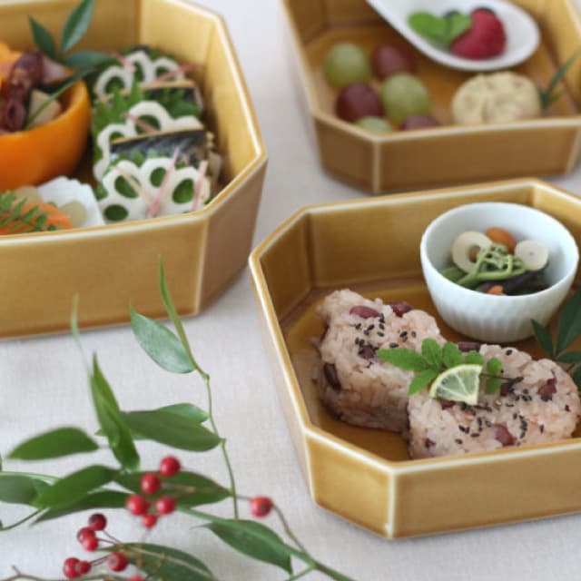 蓋 17cm 隅切重箱 白 小田陶器（P52001）