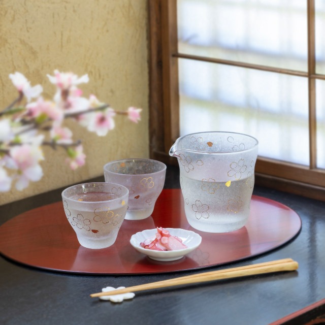 プレミアム酒器セット 桜 専用箱付き プレミアムニッポンテイスト The Premium Nippon Taste 盃 片口 アデリア 石塚硝子（S-6360）