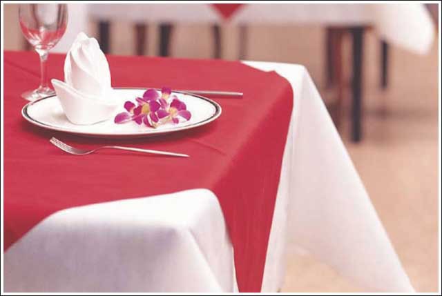 オリビア テーブルクロスシート 50枚セット 10カラー 150cm×150cm（OLIVIA-150CM-COLOR-50pc）