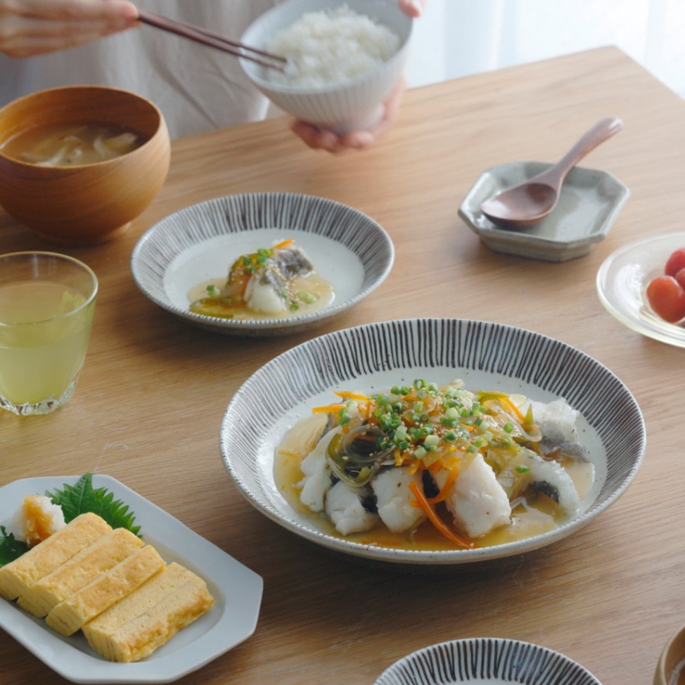 サビ十草 皿 （バーバー／BARBAR） | 平皿・プレート | cotogoto