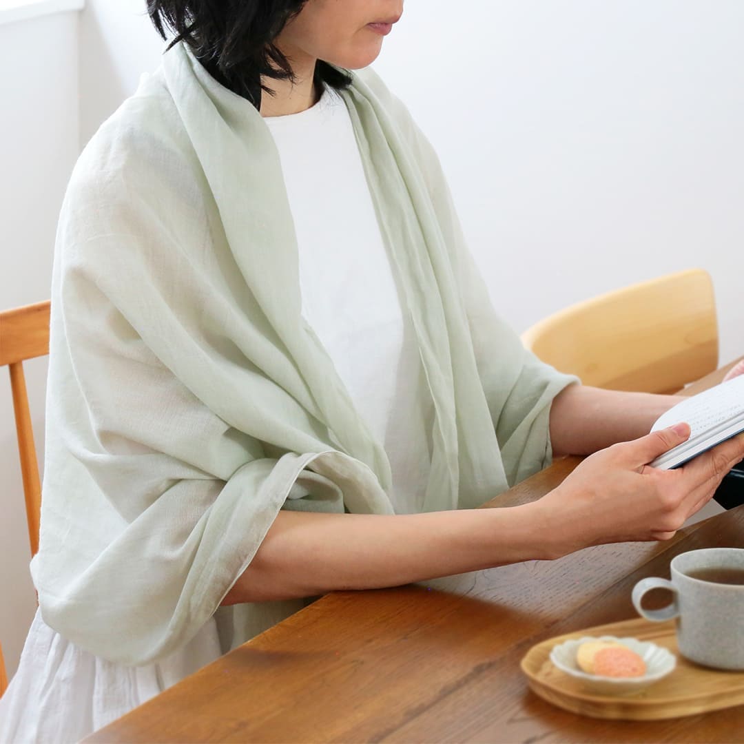 シルク混カラーストール （ao／アオ） | 服・服飾小物 | cotogoto