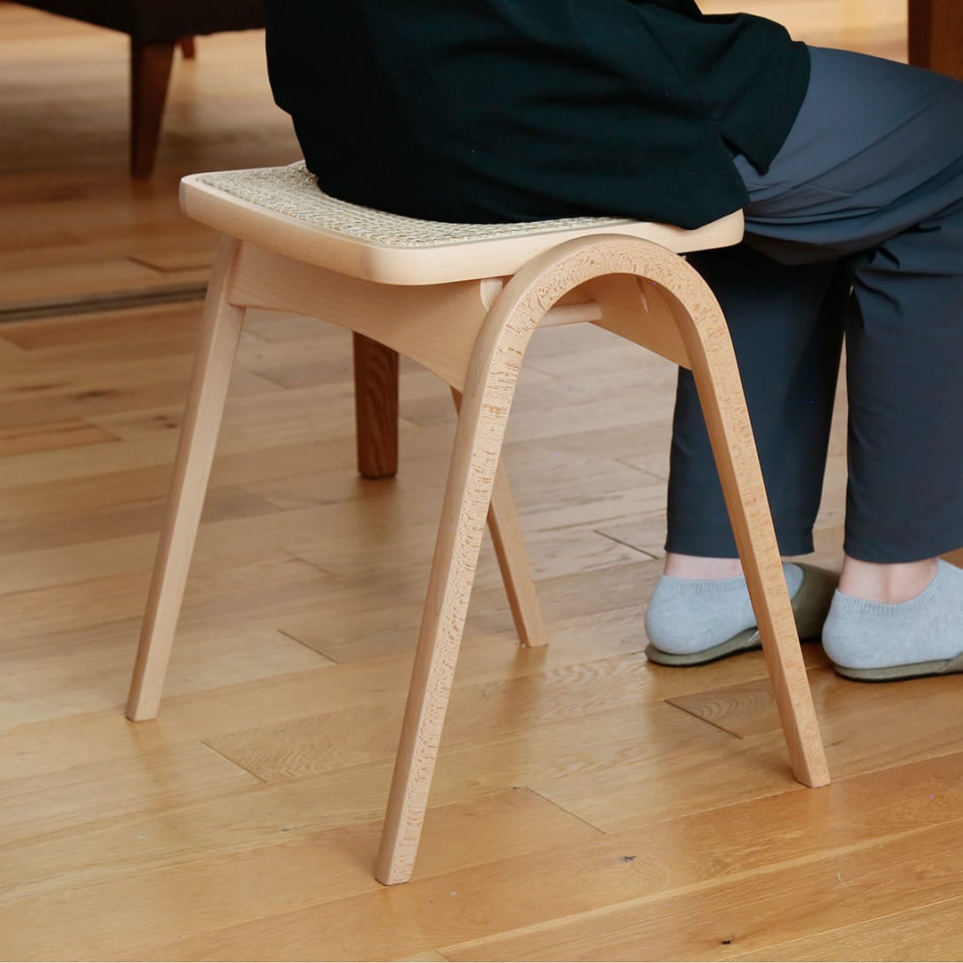 【受注生産】スツール　202-R  （秋田木工）