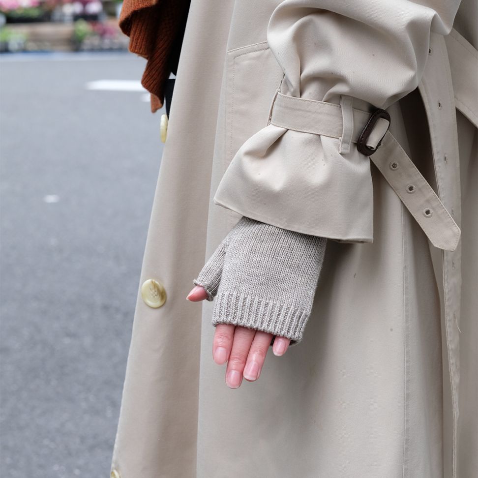 ヤクとオーガニックコットン　縫い目のないハンドウォーマー  （天衣無縫）