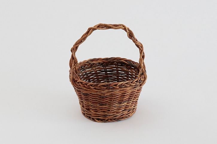 あけび　玉子入れ