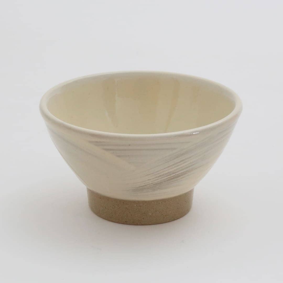 ご飯茶碗 小 牡丹刷毛目 （出西窯） | 飯わん・汁わん・どんぶり