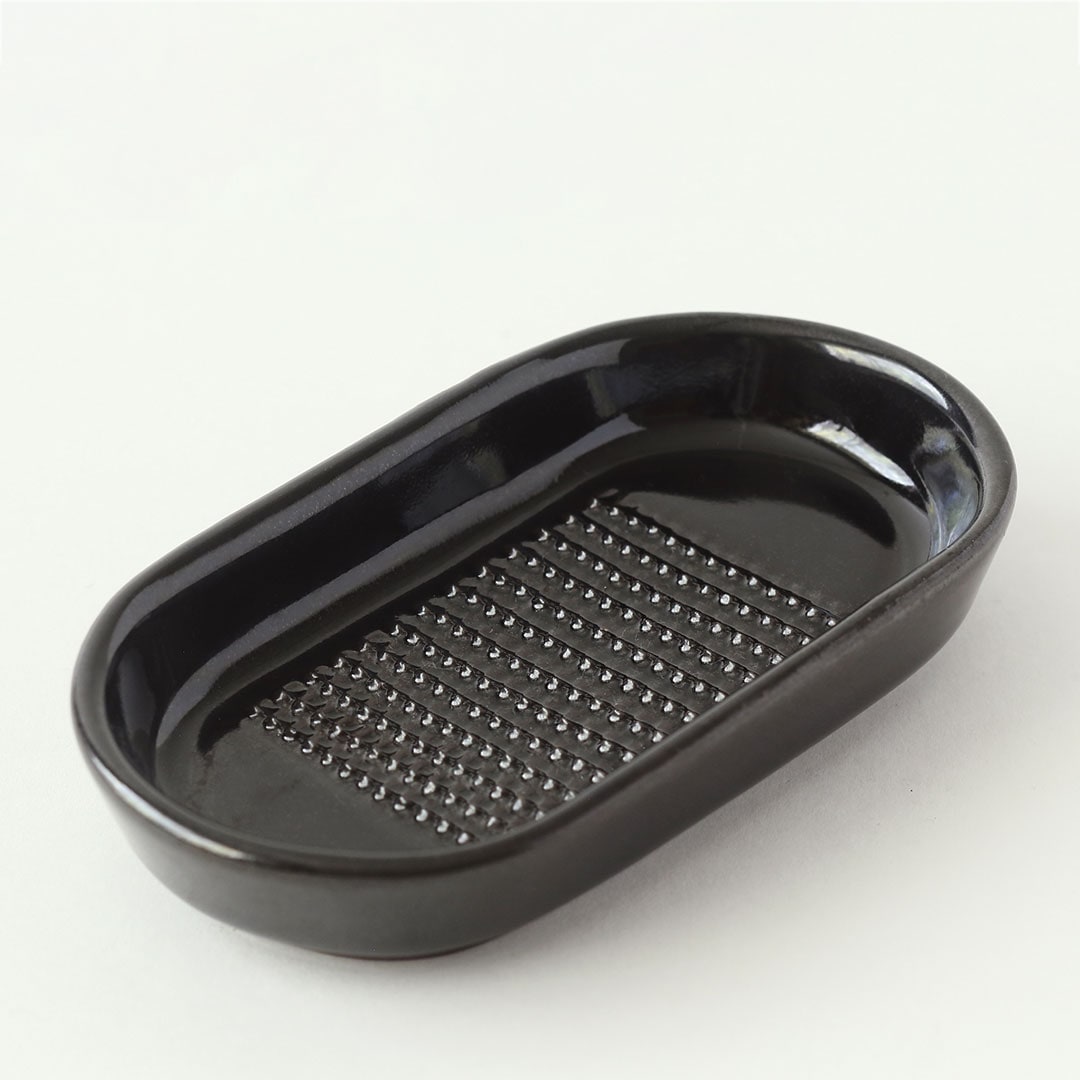 黒　おろし皿 （日常茶飯器）