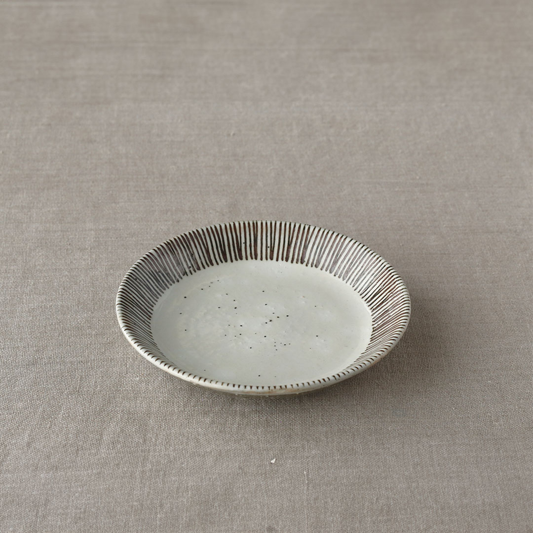 サビ十草　皿 （バーバー／BARBAR）