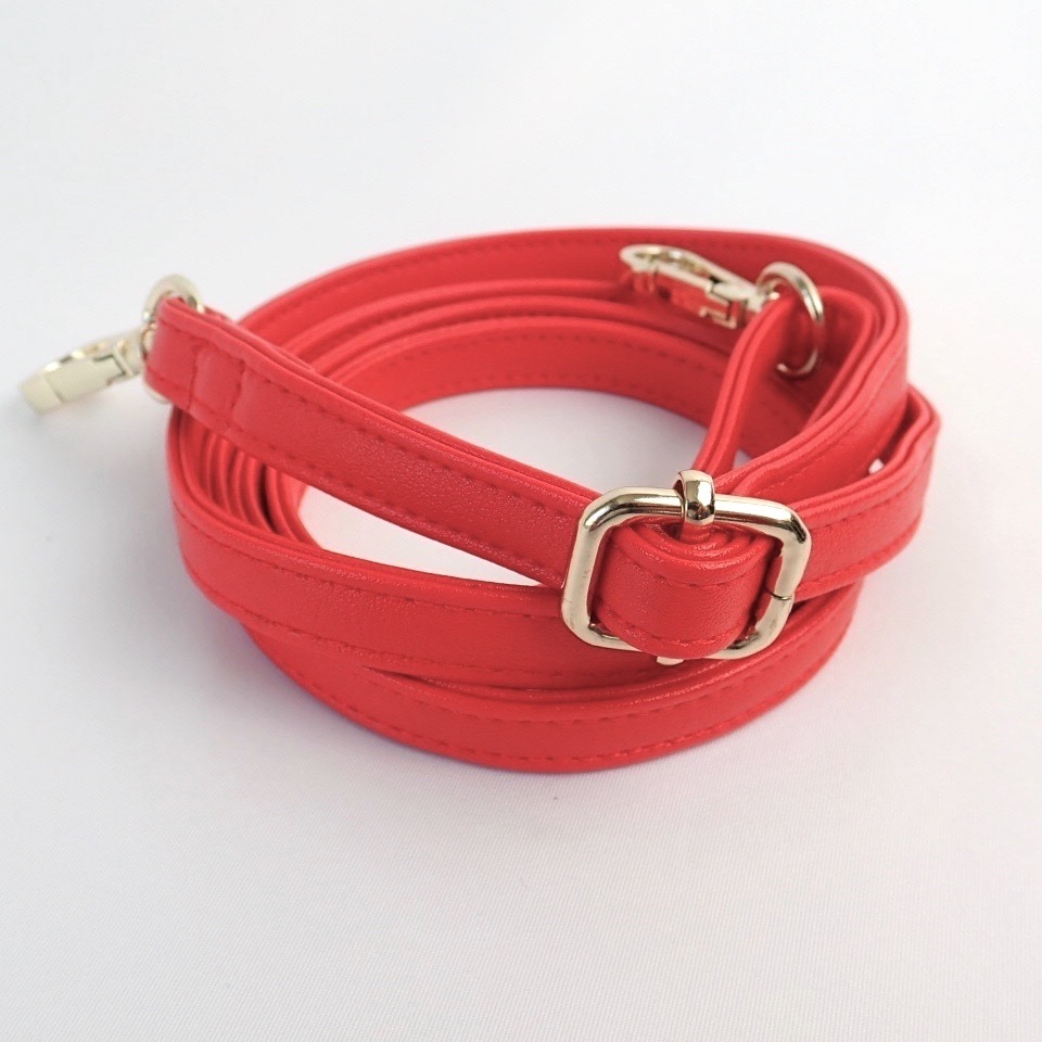 【専用】KURASHI&Trips PUBLISHING ラフィアのショルダー 大人を、軽やかに」ラフィアのショルダーバッグ - 北欧、暮らしの道具店