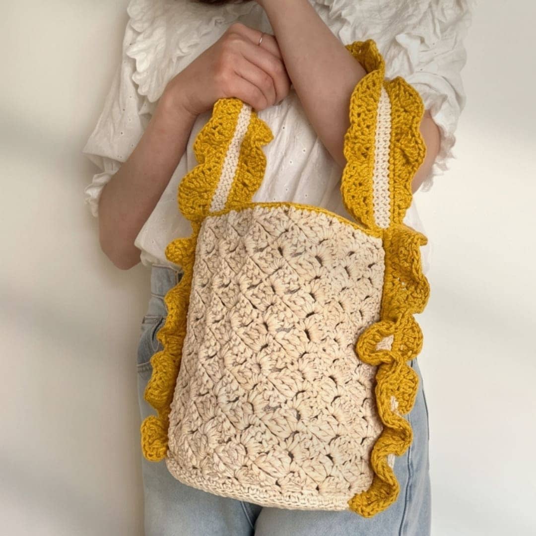�ҥ��åȡӥ˥奢�󥹥ե��ζ����դ��Х��ĥХå������åȡ�Designed by melt