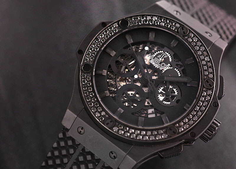 ウブロビックバンダイヤ Square Bang Unico All Black Diamonds 42 mm | Hublot